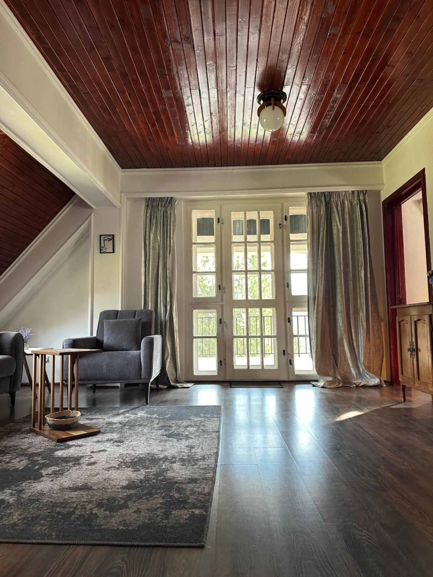 פרדיאל Pine Peak Apartments מראה חיצוני תמונה