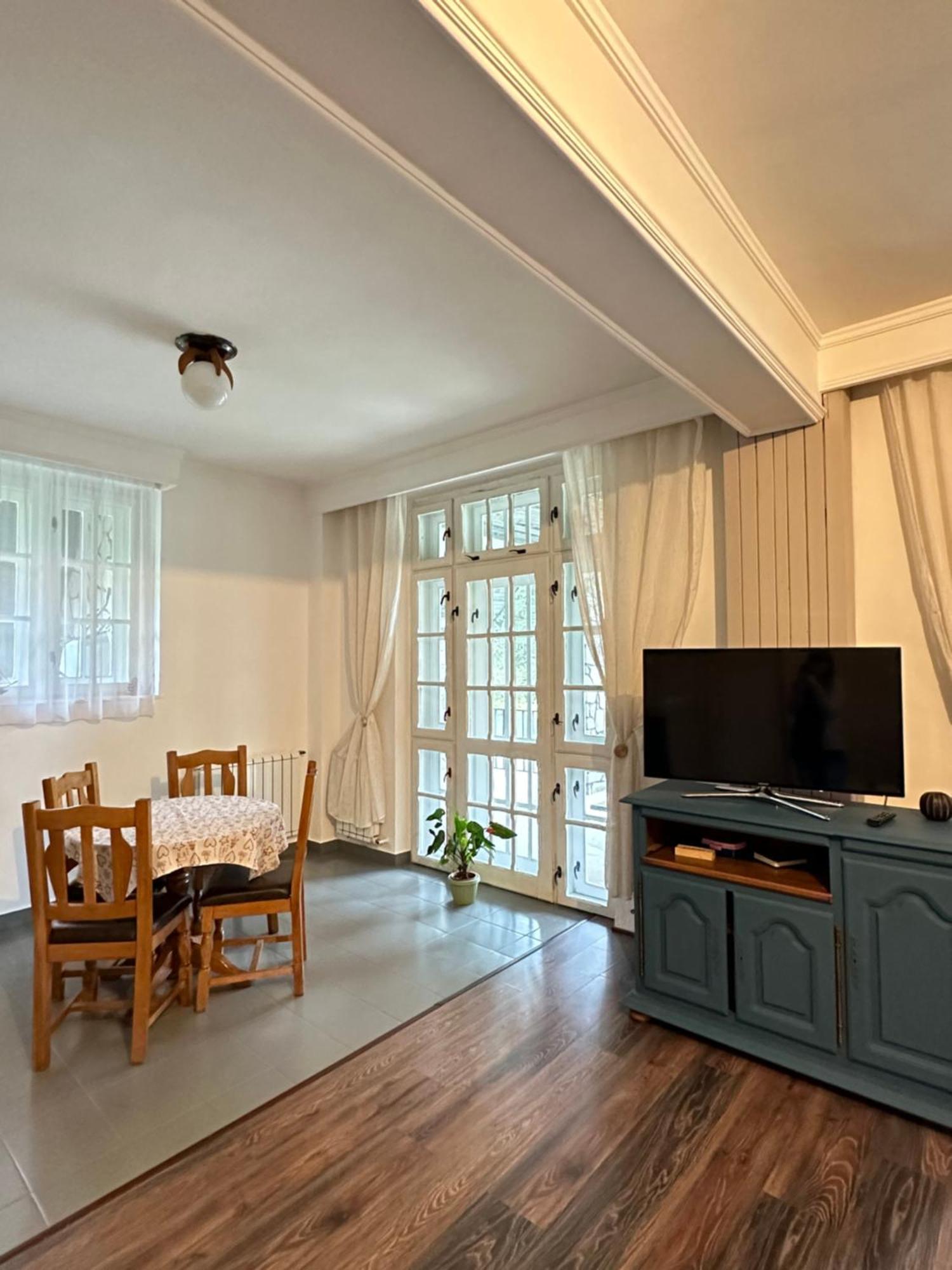 פרדיאל Pine Peak Apartments מראה חיצוני תמונה